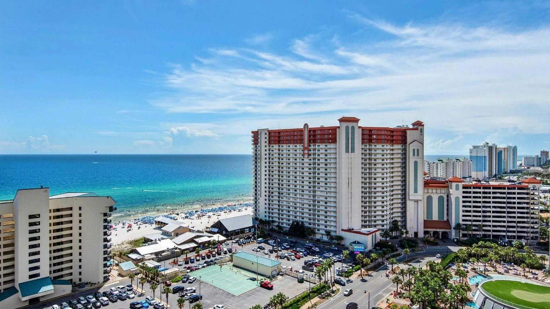 Laketown Wharf 1714 Panama City Beach Holiday home